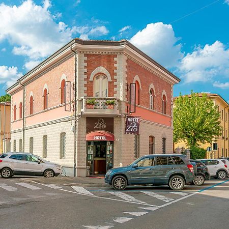 Hotel Zio Imola Luaran gambar
