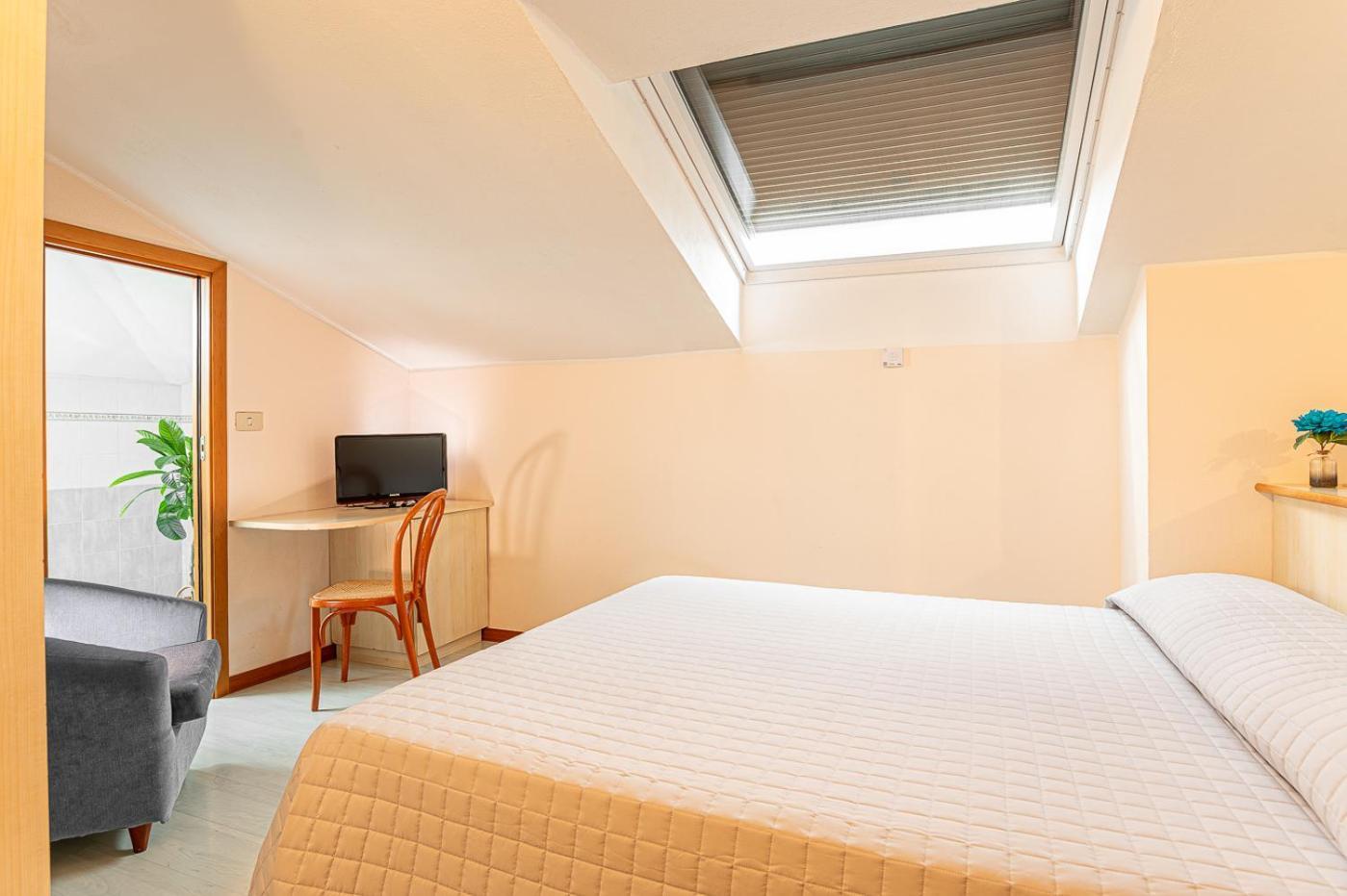 Hotel Zio Imola Luaran gambar