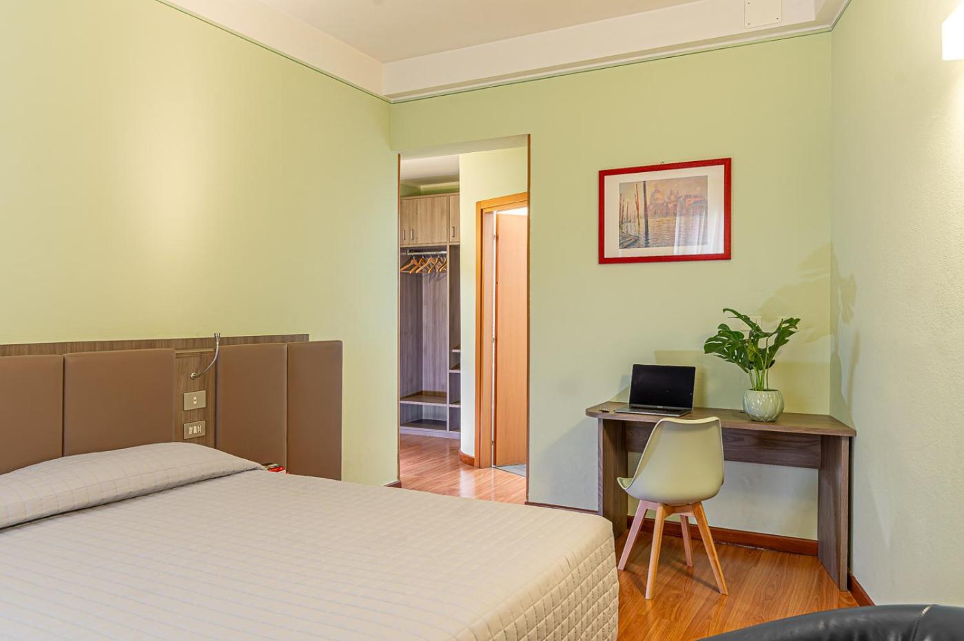 Hotel Zio Imola Luaran gambar
